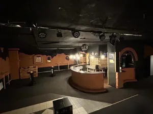 Pronájem obchodního prostoru, Kopřivnice, Smetanova, 582 m2