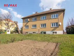 Pronájem bytu 2+1, Břeclav, nábř. Komenského, 57 m2