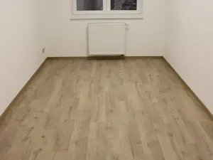 Pronájem kanceláře, Praha - Žižkov, Husitská, 63 m2