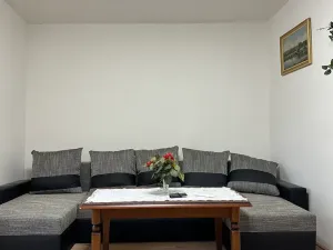 Pronájem rodinného domu, Bánov, 133 m2