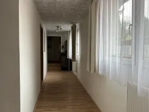 Pronájem rodinného domu, Bánov, 133 m2