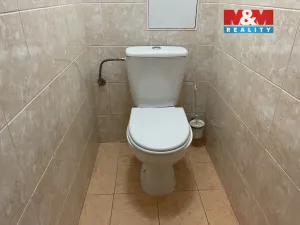 Pronájem bytu 2+kk, Praha - Horní Měcholupy, Boloňská, 43 m2