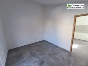 Prodej bytu 3+1, Karlobag, Chorvatsko, 61 m2