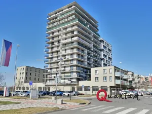 Pronájem garážového stání, Praha - Stodůlky, Svitákova, 14 m2