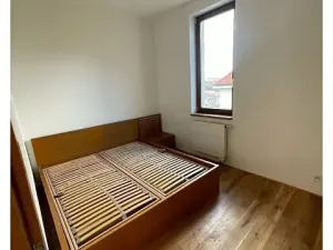 Pronájem bytu 2+kk, Praha - Nusle, Lumírova, 51 m2