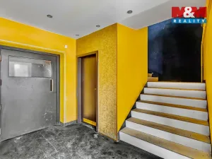 Pronájem obchodního prostoru, Jesenice, Budějovická, 289 m2