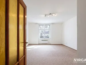 Prodej bytu 2+1, Praha - Vinohrady, Na Folimance, 63 m2