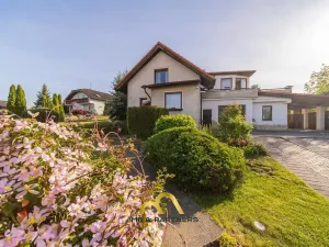 Prodej rodinného domu, Zdice, K Samohelce, 232 m2