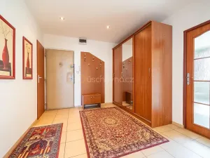 Prodej bytu 4+1, Praha - Hostivař, Bělinského, 77 m2