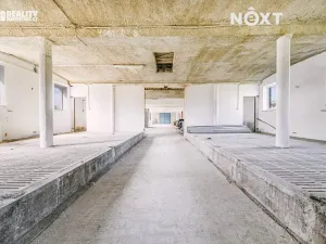 Prodej skladu, Letonice, 1758 m2