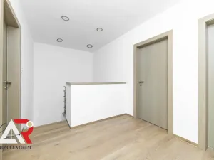 Prodej rodinného domu, Žabčice, 140 m2