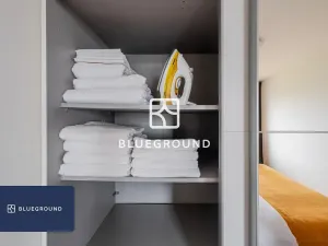 Pronájem bytu 2+kk, Praha - Karlín, Nekvasilova, 56 m2