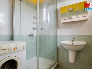 Prodej bytu 2+1, Chabařovice, Husovo náměstí, 88 m2