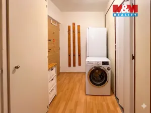 Pronájem bytu 2+kk, Úštěk - Úštěk-Českolipské Předměstí, Sídliště pionýrů, 42 m2