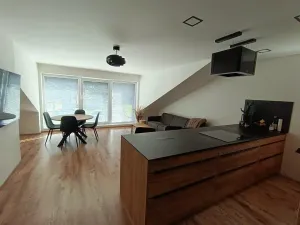 Prodej bytu 3+kk, Boršov nad Vltavou, Příčná, 79 m2