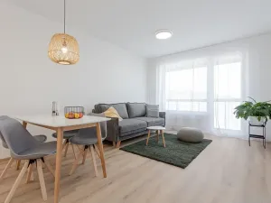 Pronájem bytu 2+kk, Praha - Hloubětín, Sobí, 54 m2