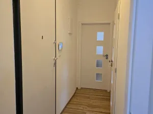 Pronájem bytu 2+kk, Praha - Braník, Mezivrší, 68 m2