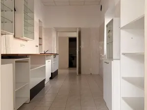 Prodej komerční nemovitosti, Děčín, Husovo nám., 32 m2