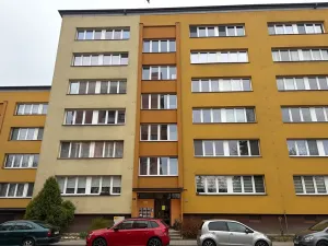Prodej bytu 2+1, Opava, Edvarda Beneše, 53 m2
