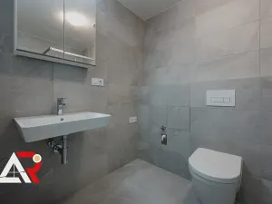 Pronájem bytu 1+kk, Brno, Bratislavská, 28 m2