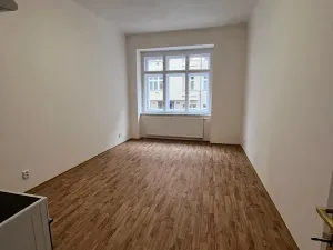Pronájem bytu 2+kk, Praha - Vršovice, Slovinská, 50 m2