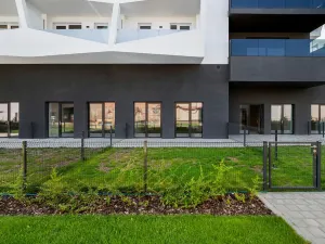 Pronájem obchodního prostoru, Brno - Komárov, Komárovská, 61 m2