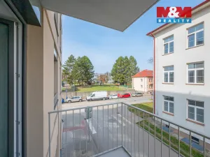 Prodej bytu 3+kk, Benešov, Dukelská, 77 m2