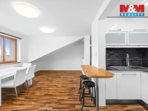 Pronájem bytu 2+kk, Praha - Bohnice, Bohnická, 84 m2