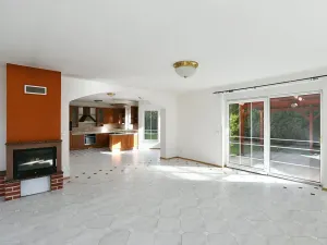 Prodej rodinného domu, Světice, 400 m2