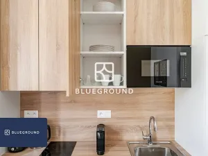 Pronájem bytu 1+kk, Praha - Bubeneč, Veletržní, 28 m2