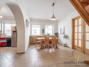 Prodej rodinného domu, Lety, Sokolská, 265 m2