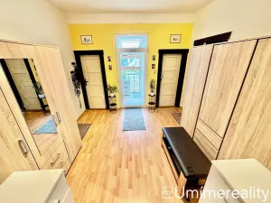 Prodej bytu 3+kk, Dvůr Králové nad Labem, nábřeží Benešovo, 76 m2