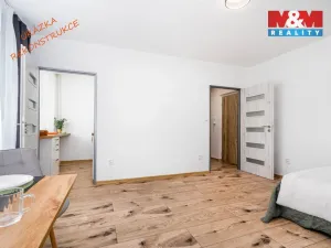 Prodej bytu 1+kk, Hradec Králové - Slezské Předměstí, Třebechovická, 27 m2