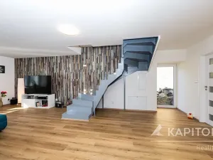 Prodej rodinného domu, Tichonice, 123 m2