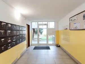 Prodej bytu 3+1, Praha - Kobylisy, Jelínkova, 63 m2