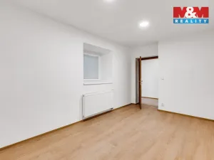 Prodej bytu 3+kk, Lochovice, 104 m2