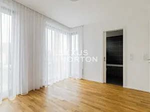 Pronájem rodinného domu, Praha - Dejvice, V Šáreckém údolí, 190 m2