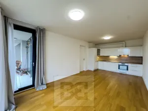 Pronájem bytu 2+kk, Praha - Kbely, Plzákova, 52 m2