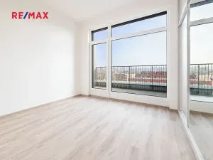 Pronájem bytu 2+kk, Praha - Modřany, Kolmanova, 56 m2