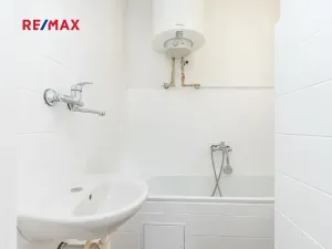 Prodej bytu 1+1, Čistá, nám. Václavské, 43 m2