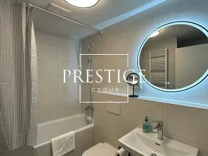 Pronájem bytu 2+kk, Praha - Karlín, Sokolova, 65 m2