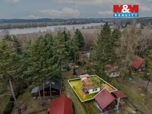 Prodej chaty, Jesenice, U Velkého rybníka, 27 m2