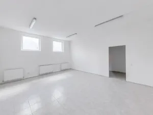 Pronájem - jiné, Kladno, Huťská, 1000 m2