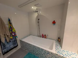 Prodej bytu 3+kk, Praha - Hostivař, Hornoměcholupská, 69 m2