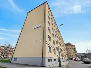 Prodej bytu 2+1, Praha - Libeň, náměstí Na Balabence, 53 m2