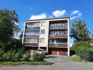 Pronájem garáže, Praha - Strašnice, Doubravčická, 16 m2