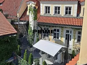 Pronájem bytu 4+1, Praha - Malá Strana, Vlašská, 178 m2