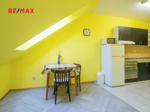 Pronájem bytu 3+1, Moravská Nová Ves, Na Rynku, 65 m2