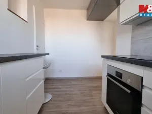 Pronájem bytu 3+1, Český Těšín, Komenského, 65 m2