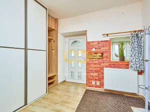 Prodej rodinného domu, Černá v Pošumaví, 330 m2